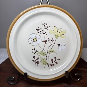 JI Stonecrest 219 Daisy Korea Stoneware Andre Ponche 7 1/4" Plate Salad Dessert